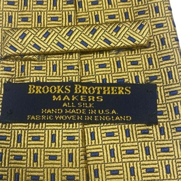Brooks Brothers Pure Silk Tie Quiet Luxury Old Money Gold Yellow Handmad… - Picture 4 of 6
